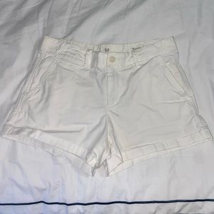 GAP Summer Shorts White